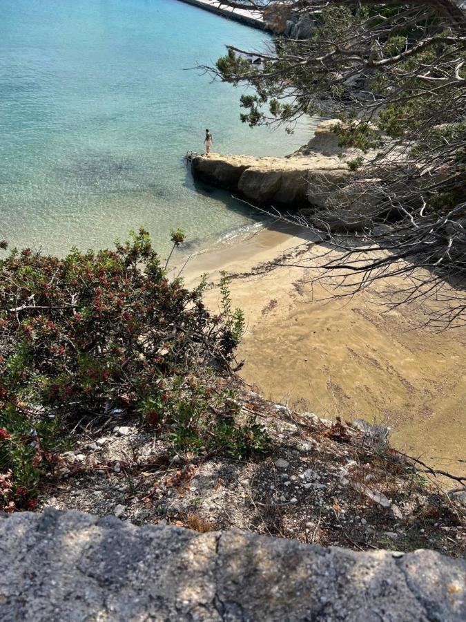 Kores Aegina Agia Marina  ภายนอก รูปภาพ